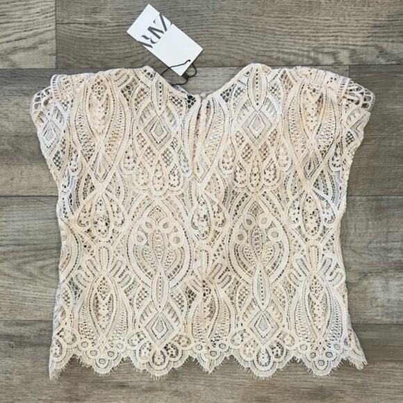 ZARA Ruffled Lace Top NWT Cream Size M - Picture 16 of 16